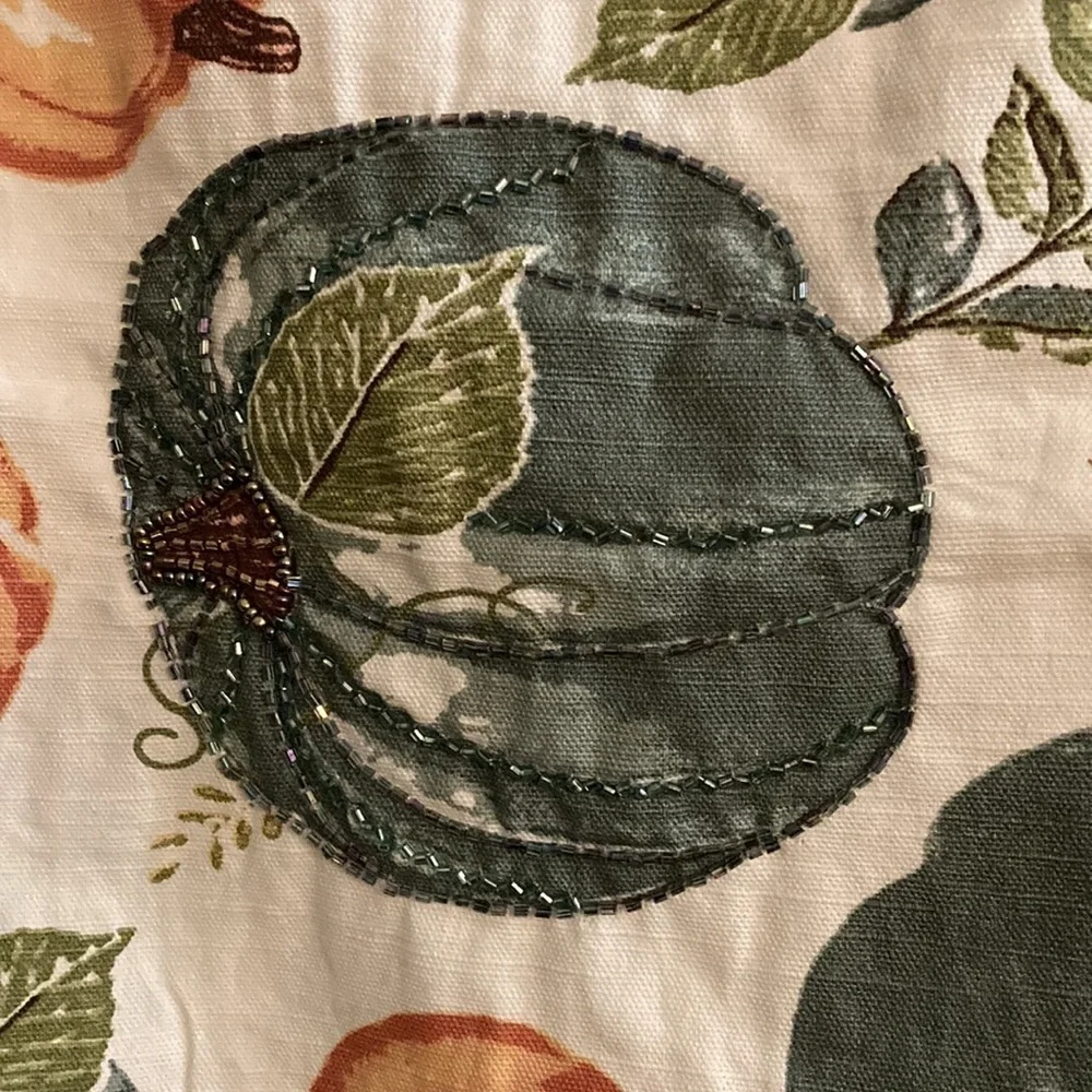 NWT! Rachel Roy PUMPKIN TABLE RUNNER w/Bead Embellishments FALL OR THANKSGIVING